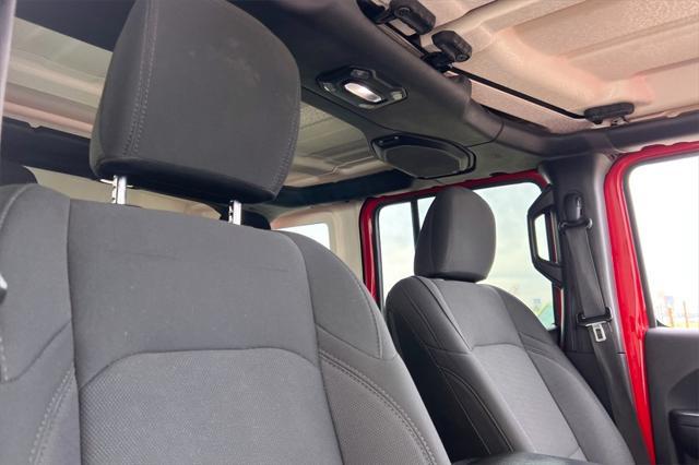 used 2018 Jeep Wrangler Unlimited car, priced at $21,350