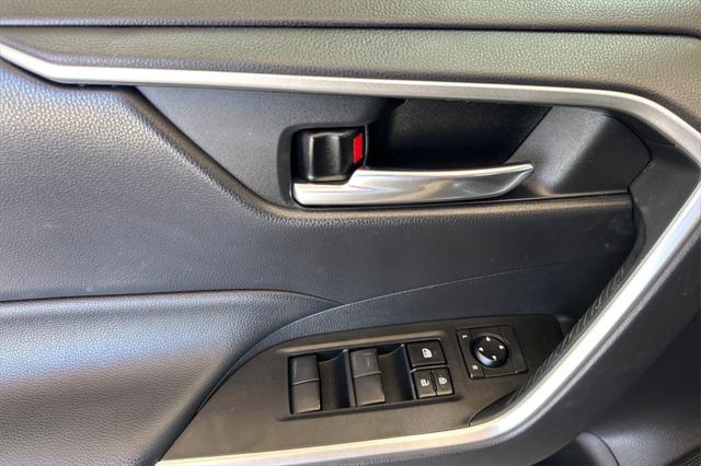 used 2021 Toyota RAV4 Hybrid car, priced at $32,222