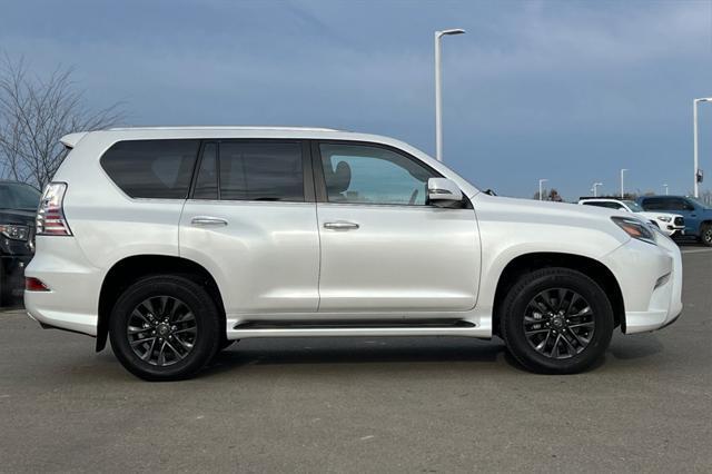 used 2023 Lexus GX 460 car, priced at $55,894