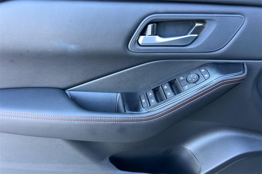 used 2025 Nissan Rogue car, priced at $29,998