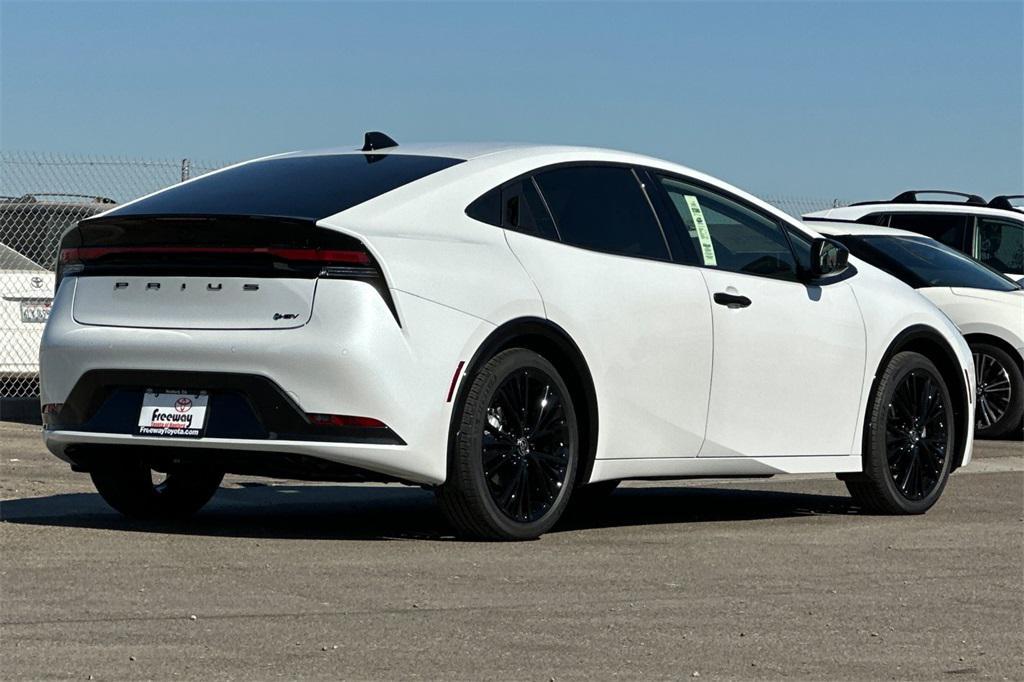 new 2025 Toyota Prius car, priced at $34,763