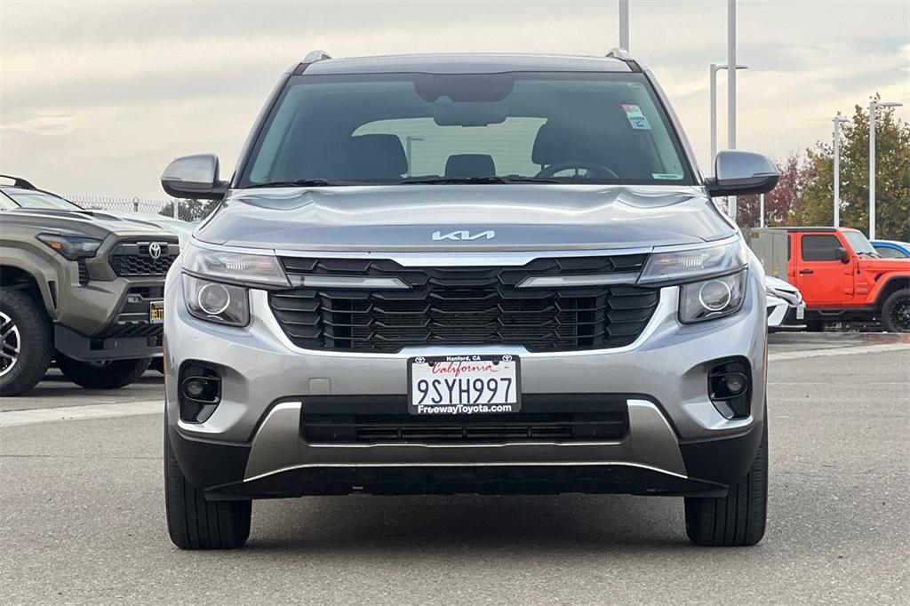 used 2025 Kia Seltos car, priced at $23,998