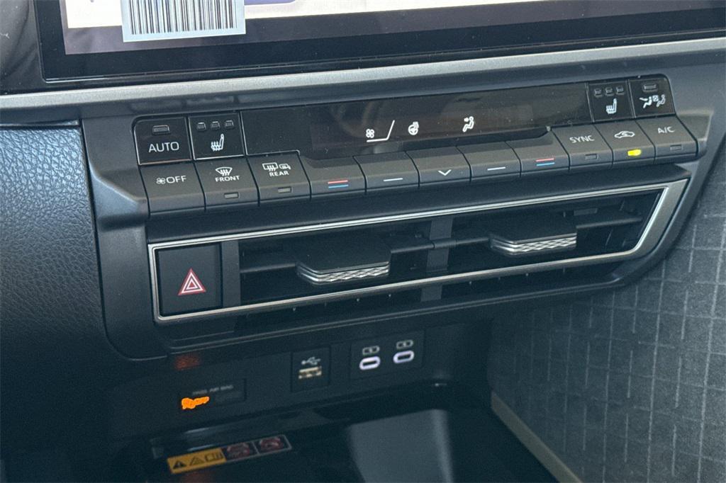 new 2025 Toyota Camry car