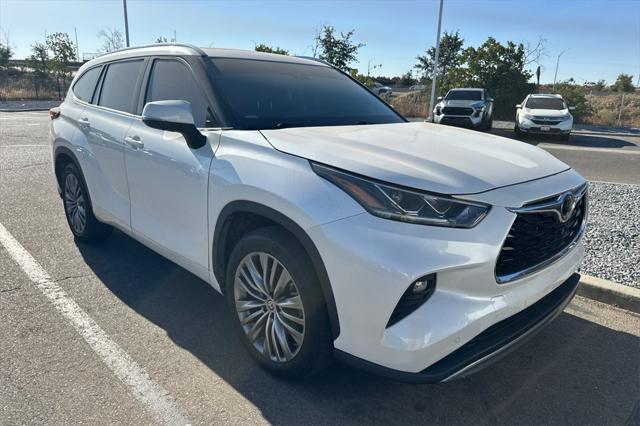 used 2021 Toyota Highlander car, priced at $36,650