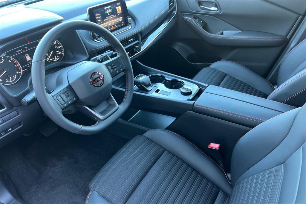 used 2025 Nissan Rogue car, priced at $29,998