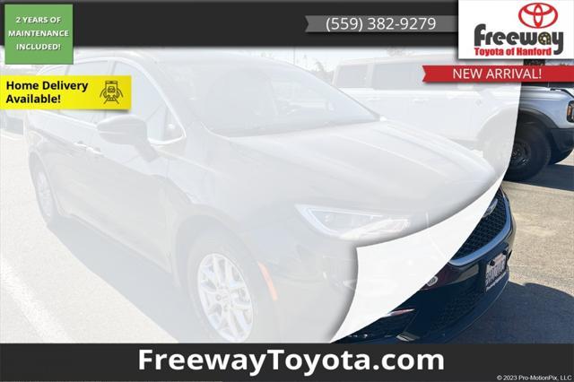 used 2023 Chrysler Pacifica car, priced at $21,698