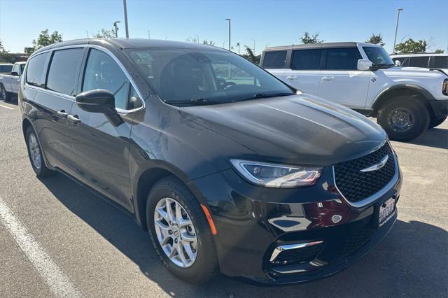 used 2023 Chrysler Pacifica car, priced at $21,698