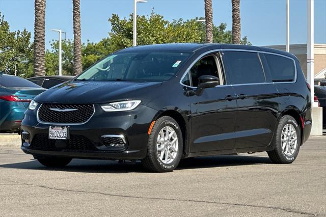 used 2023 Chrysler Pacifica car, priced at $21,750