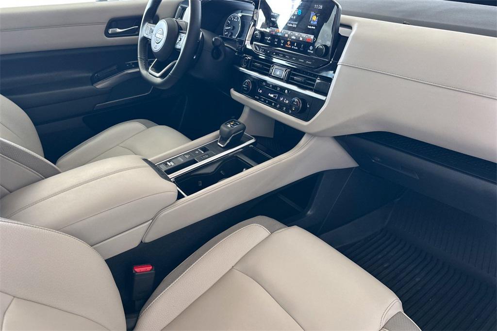 used 2022 Nissan Pathfinder car, priced at $27,494