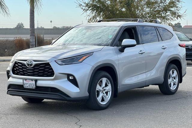 used 2022 Toyota Highlander car, priced at $30,898