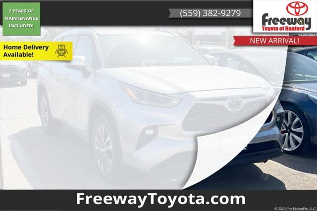 used 2021 Toyota Highlander Hybrid car, priced at $34,800
