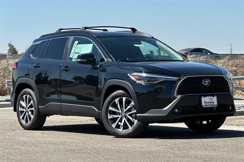 new 2025 Toyota Corolla Cross car, priced at $33,603