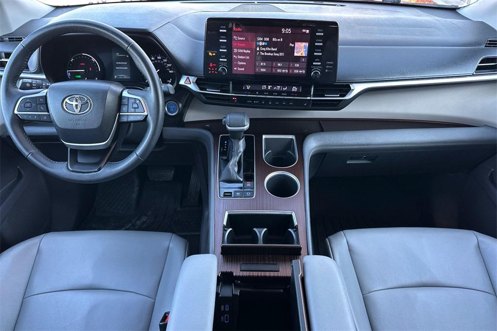 used 2022 Toyota Sienna car, priced at $39,998