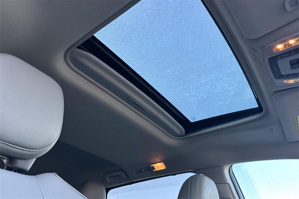 used 2022 Toyota Sienna car, priced at $39,998