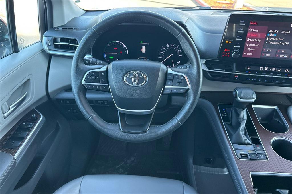 used 2022 Toyota Sienna car, priced at $39,998