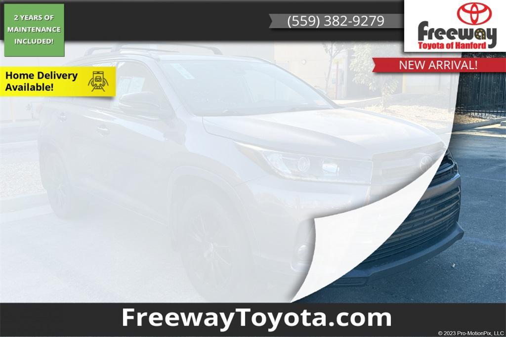 used 2019 Toyota Highlander car, priced at $28,494