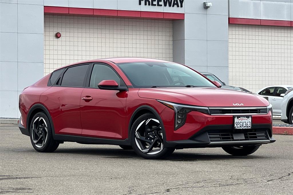 used 2025 Kia K4 car, priced at $21,300