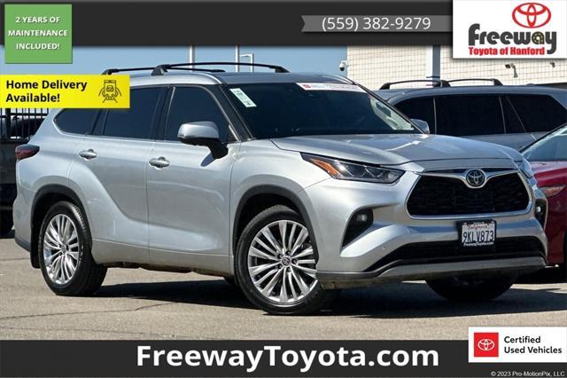 used 2024 Toyota Highlander car, priced at $42,394