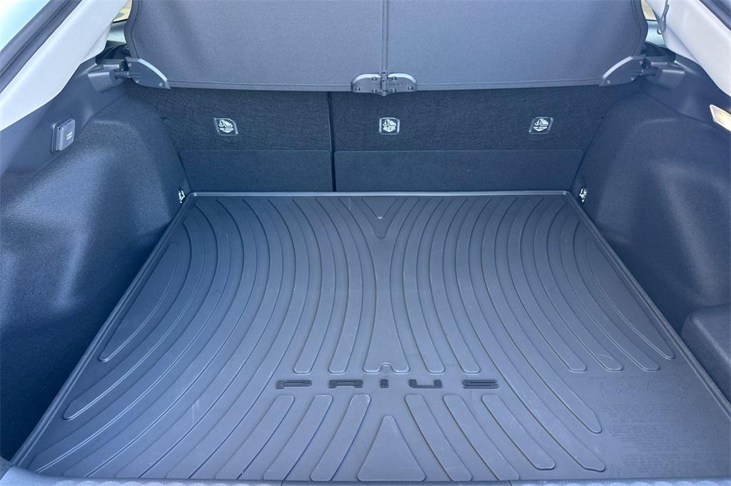 new 2025 Toyota Prius Plug-In Hybrid car, priced at $36,817