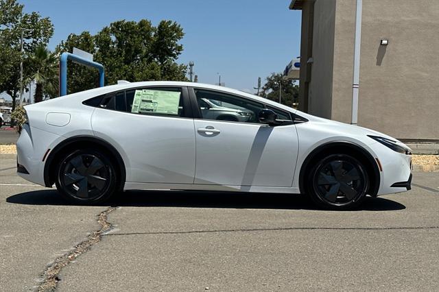 new 2025 Toyota Prius car