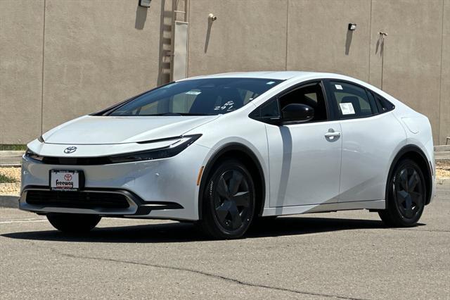new 2025 Toyota Prius car