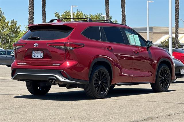 used 2023 Toyota Highlander car, priced at $40,998