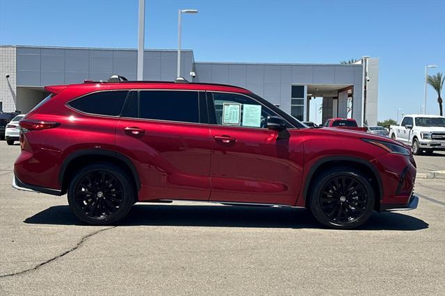 used 2023 Toyota Highlander car, priced at $40,998