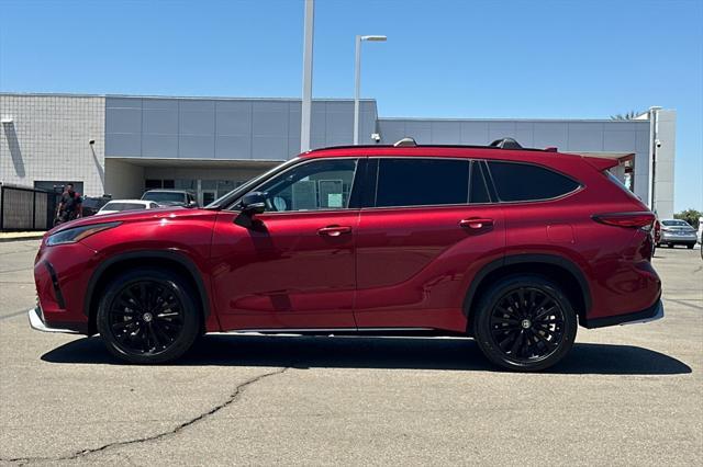 used 2023 Toyota Highlander car, priced at $40,998