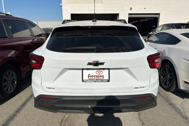 used 2025 Chevrolet Trax car, priced at $23,694