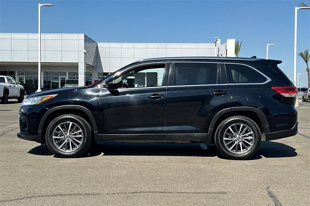 used 2019 Toyota Highlander car, priced at $22,222