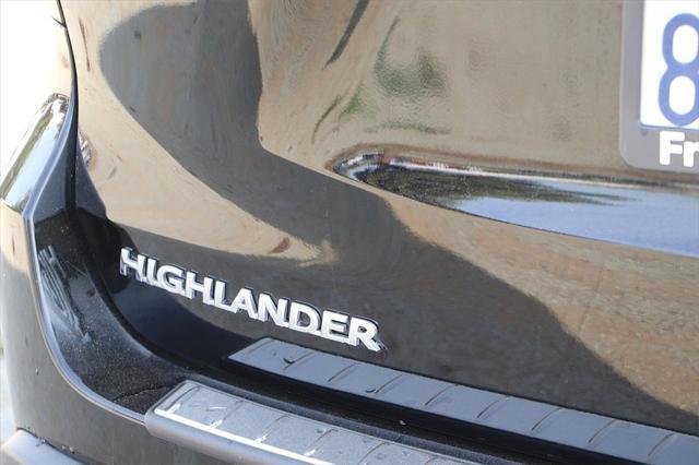 used 2019 Toyota Highlander car