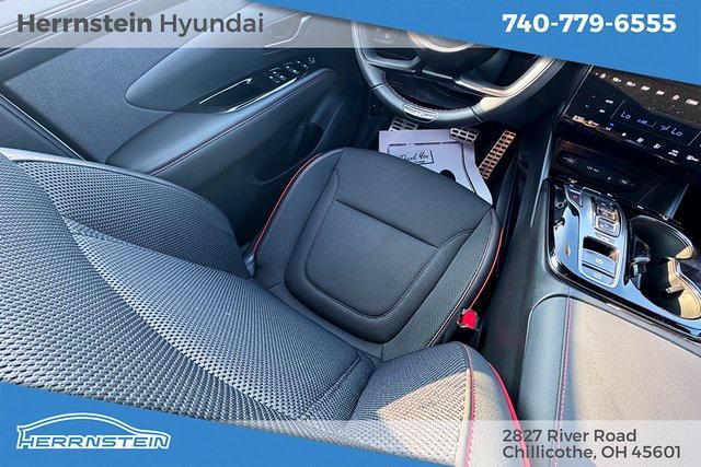 used 2024 Hyundai TUCSON Hybrid car, priced at $29,999
