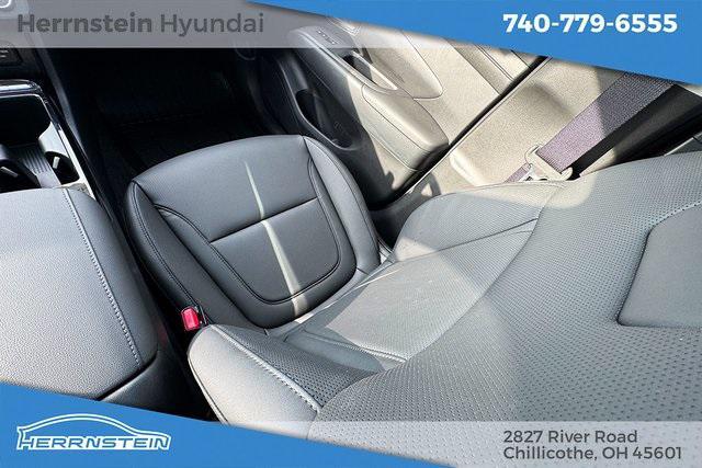 used 2025 Hyundai TUCSON Hybrid car, priced at $34,994