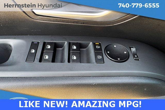 used 2025 Hyundai TUCSON Hybrid car, priced at $34,981