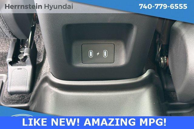 used 2025 Hyundai TUCSON Hybrid car, priced at $34,981