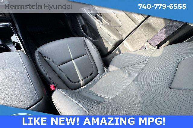 used 2025 Hyundai TUCSON Hybrid car, priced at $34,981