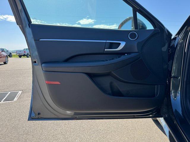 new 2025 Hyundai Sonata car, priced at $32,191