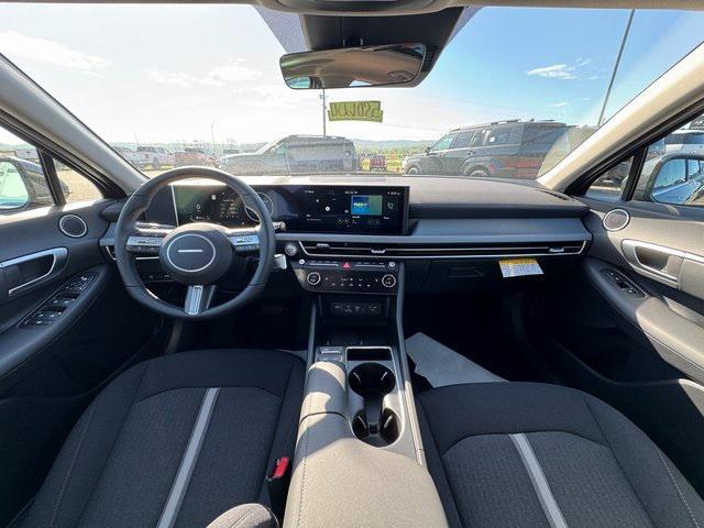 new 2025 Hyundai Sonata car, priced at $32,191