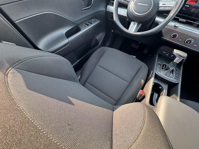 new 2025 Hyundai Kona car, priced at $27,532