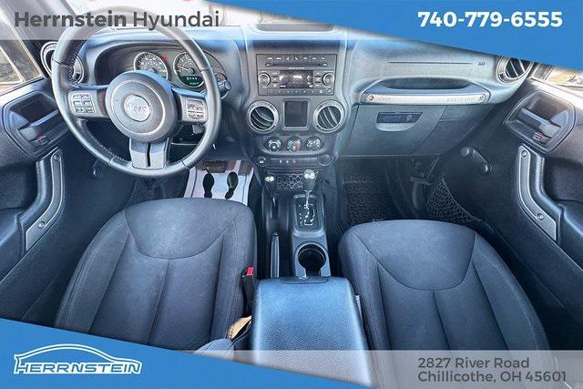 used 2015 Jeep Wrangler Unlimited car, priced at $15,649