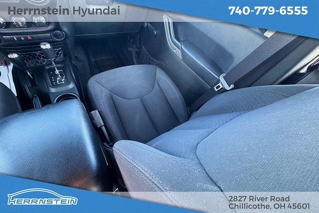 used 2015 Jeep Wrangler Unlimited car, priced at $15,649