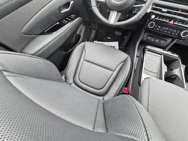 new 2026 Hyundai TUCSON Hybrid car, priced at $42,467