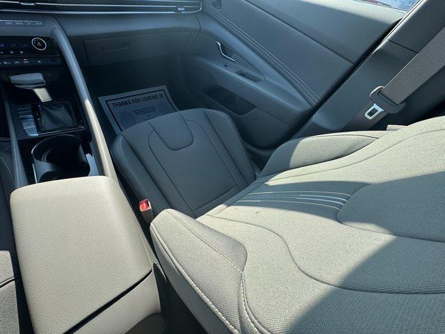 new 2025 Hyundai Elantra car, priced at $27,265