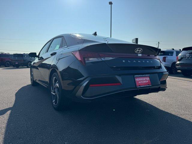 new 2025 Hyundai Elantra car, priced at $27,265