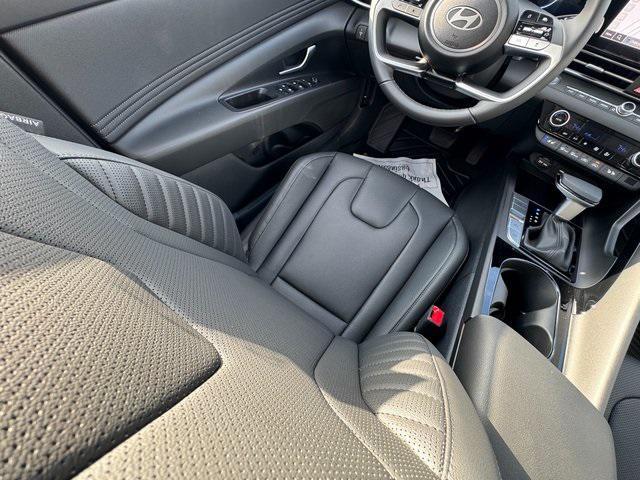 new 2025 Hyundai Elantra car, priced at $31,562