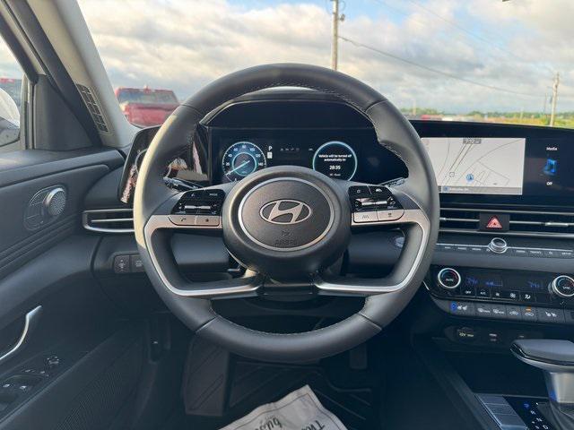new 2025 Hyundai Elantra car, priced at $31,562