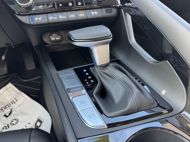 new 2025 Hyundai Elantra car, priced at $31,562