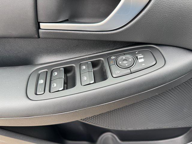 new 2025 Hyundai Sonata Hybrid car, priced at $32,429