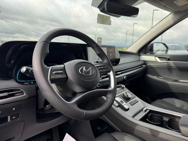 new 2025 Hyundai Palisade car, priced at $46,144