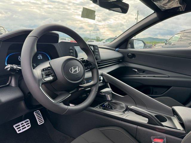 new 2025 Hyundai Elantra car, priced at $24,276